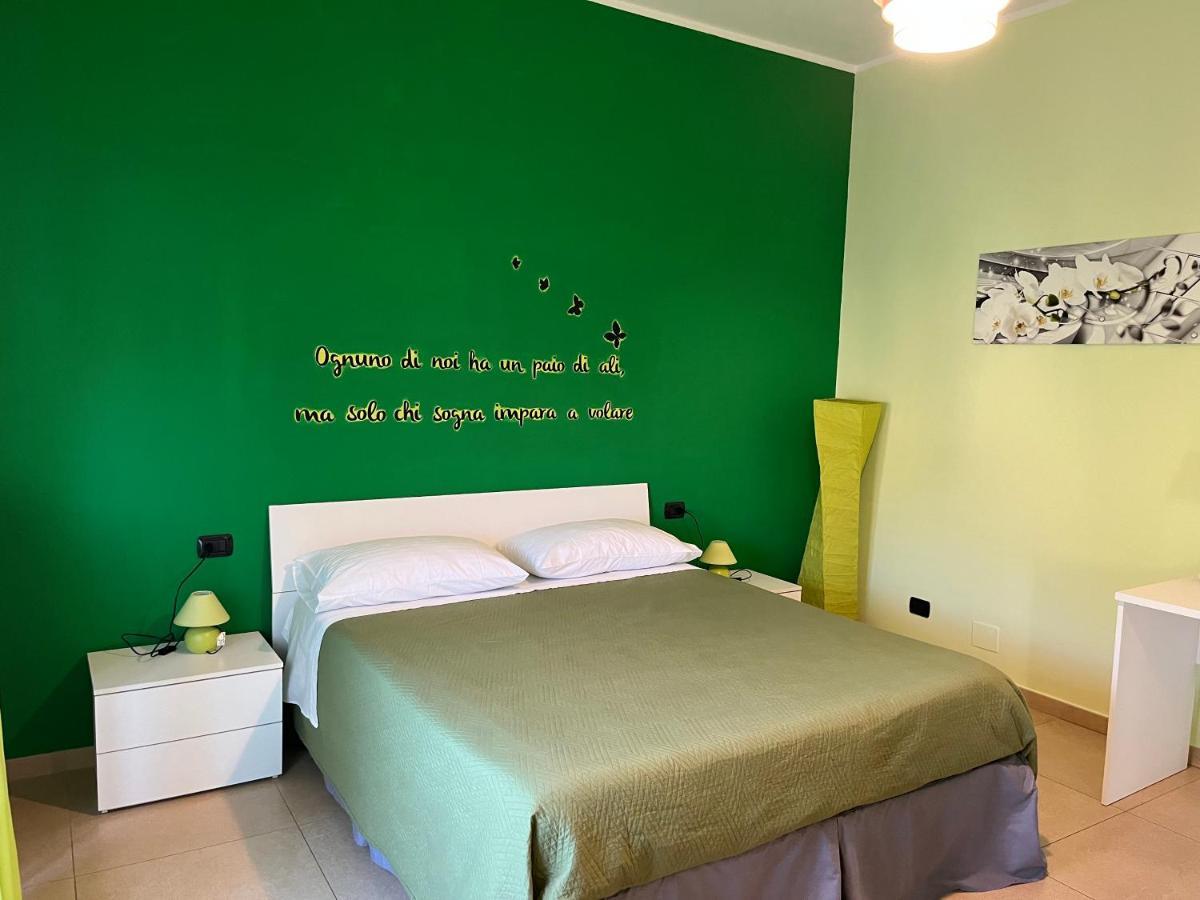 Cassano Magnago Color House Malpensa B&B מראה חיצוני תמונה