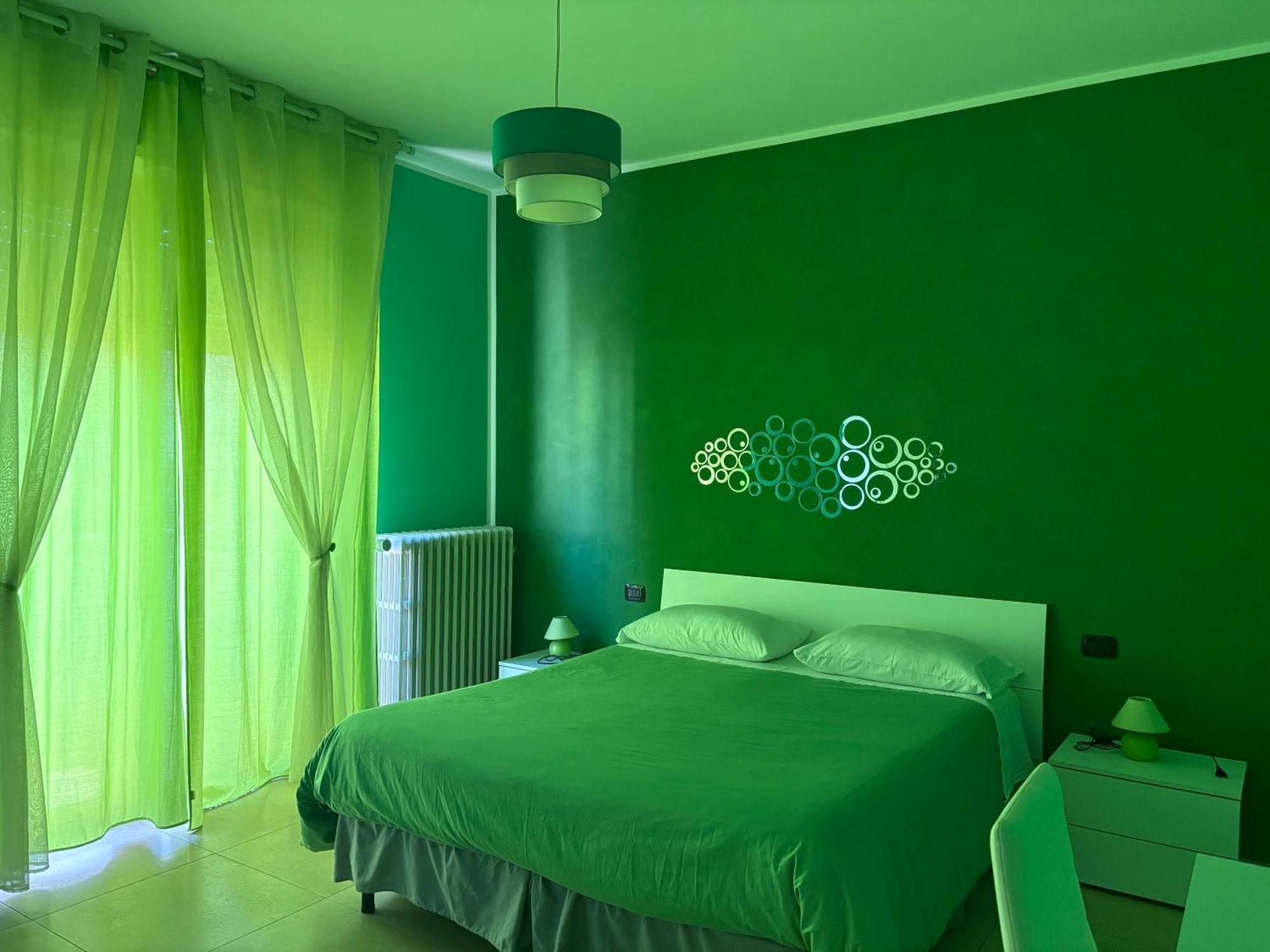 Cassano Magnago Color House Malpensa B&B מראה חיצוני תמונה