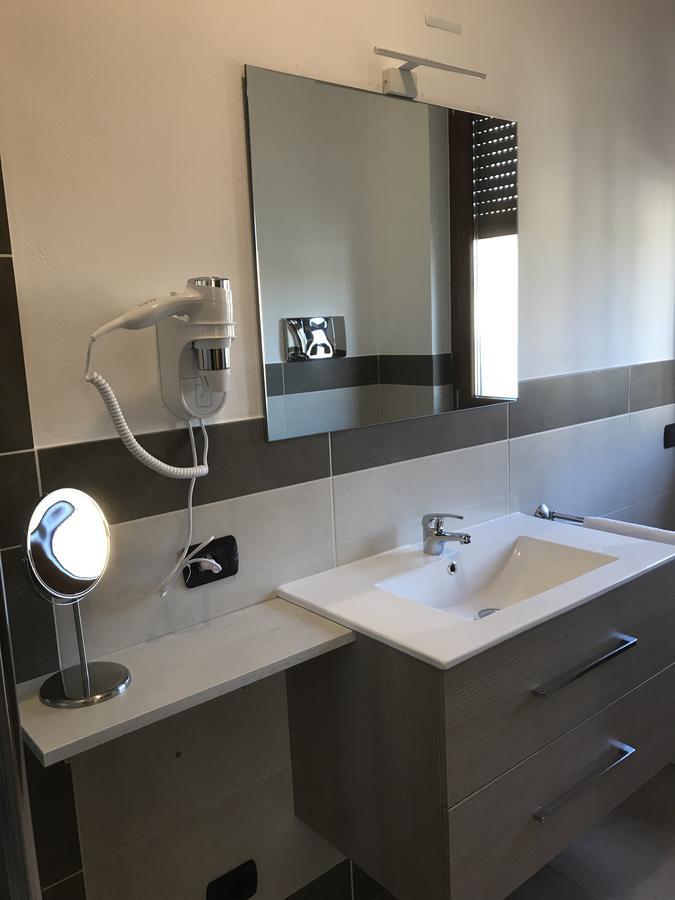 Cassano Magnago Color House Malpensa B&B מראה חיצוני תמונה