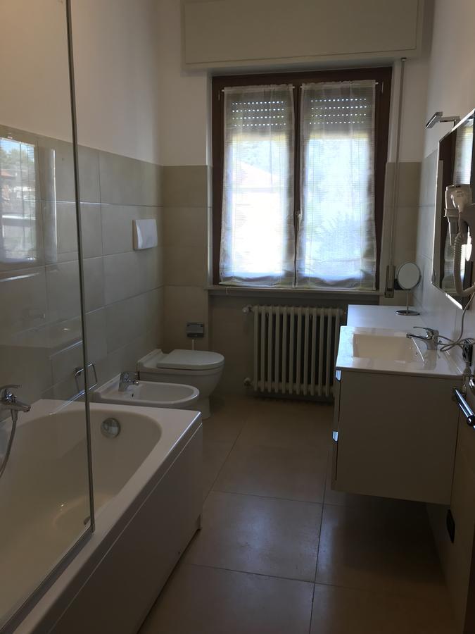 Cassano Magnago Color House Malpensa B&B מראה חיצוני תמונה